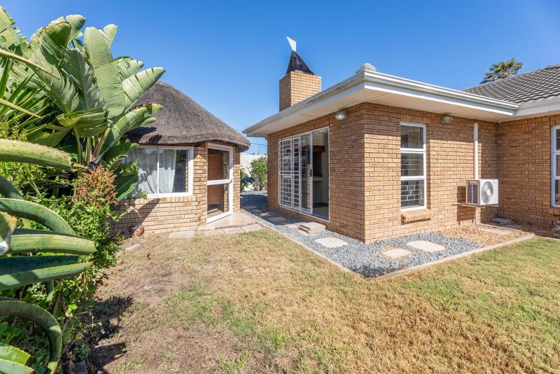 6 Bedroom Property for Sale in Melkbosstrand Western Cape